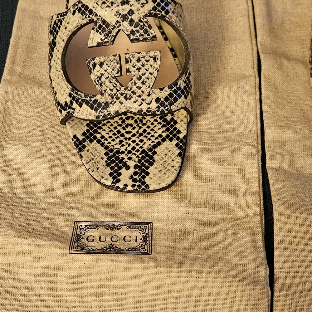 Gucci sandal